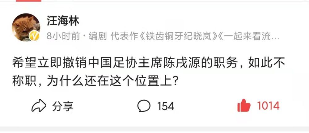 　　　　正视细节的导演都能从细节中获得能量，侯季然在前作《活该的茱丽叶（即三段式片子《茱丽叶》的第一段）》中，从铅字印刷厂，找回了白色可骇年月的惊魂记忆；既而又在《小夜曲（即20段式片子《10+10》的一段）》中，重建了昔时广播音乐节目标现场播音场景，旧日风情，跃然银幕，很是动听。